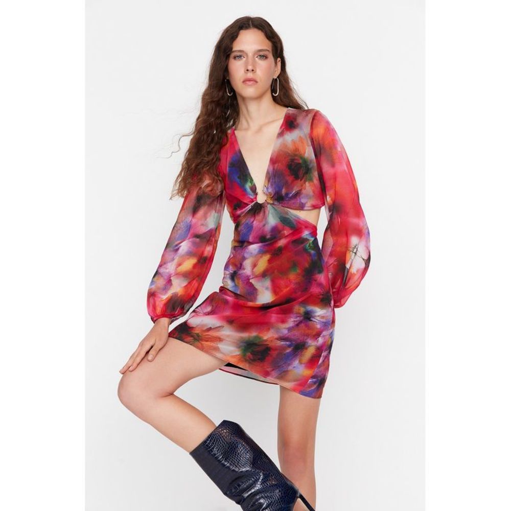 NWT Trendyol Women Design Fitted Woven Dress